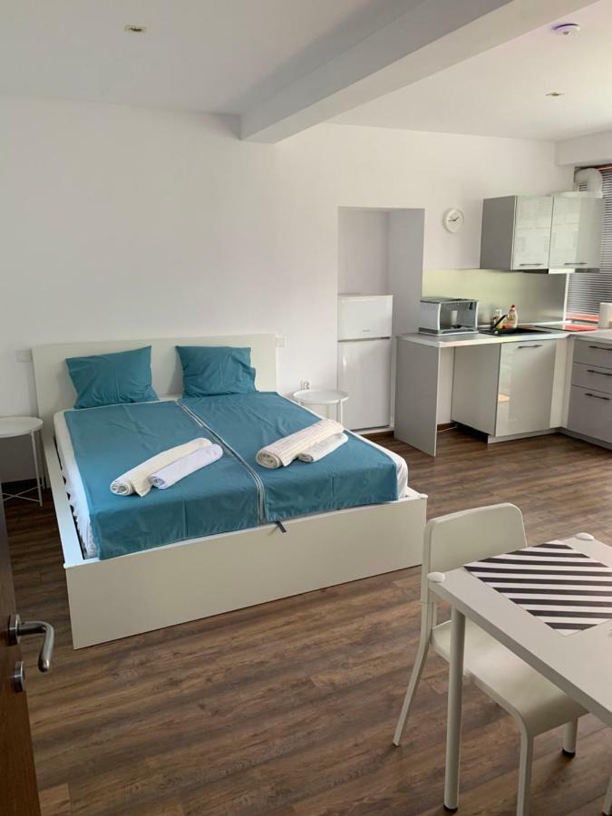 Lilia 4 Self-Check In Apartment Sofia Exterior photo